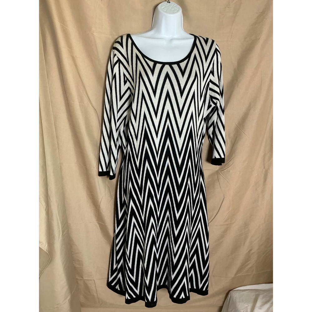 Allison Brittney Plus Knit Dress Womens 2X Black White Excellent Chevron Zig Zag